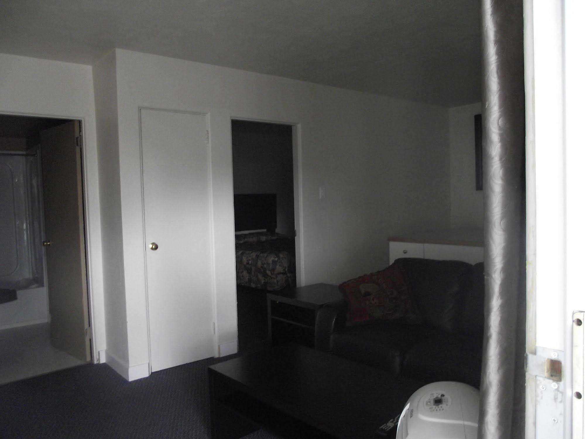 Stratford Motel Whitehorse Exterior foto